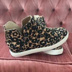 Leopard Steve Madden Booties-Brand New ( Size 11)